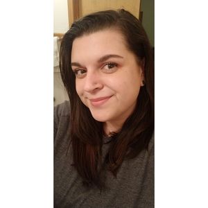 Meet your Posher, Valrie